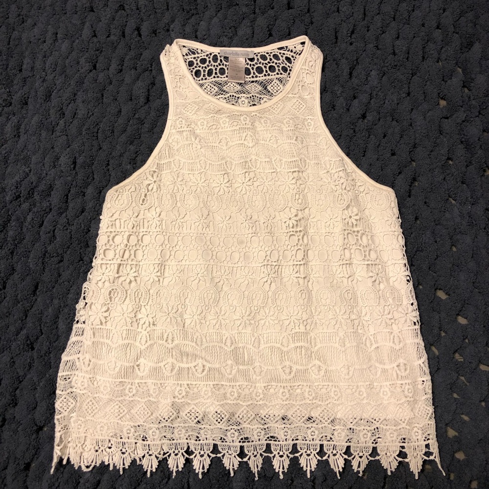 Cute white lace top with open lace back / s